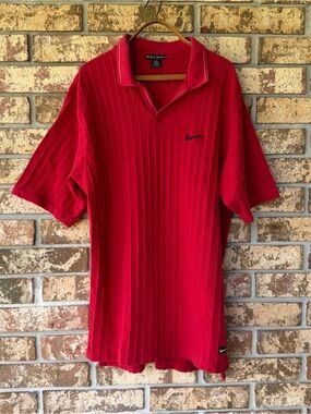 Men’s Nike Golf Vintage Ribbed Polo Shirt Size XL 1990’s Excellent
Condition!